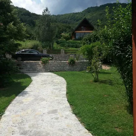 بيت للعطل Bella Holiday